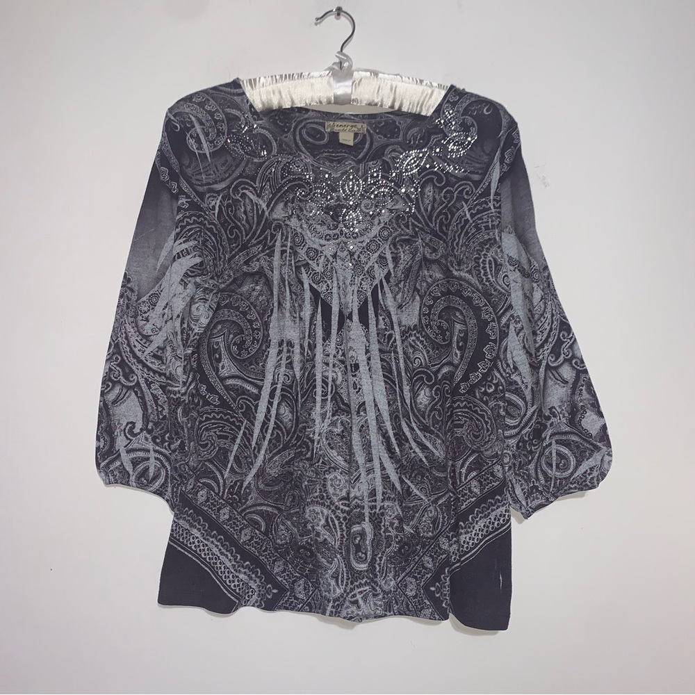 Energie brand gray paisley print top with rhinestone embellishments Large